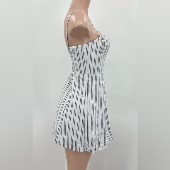 Urban Outfitters Kimchi Blue Striped Linen Blend Mini Dress - Picture 3 of 9
